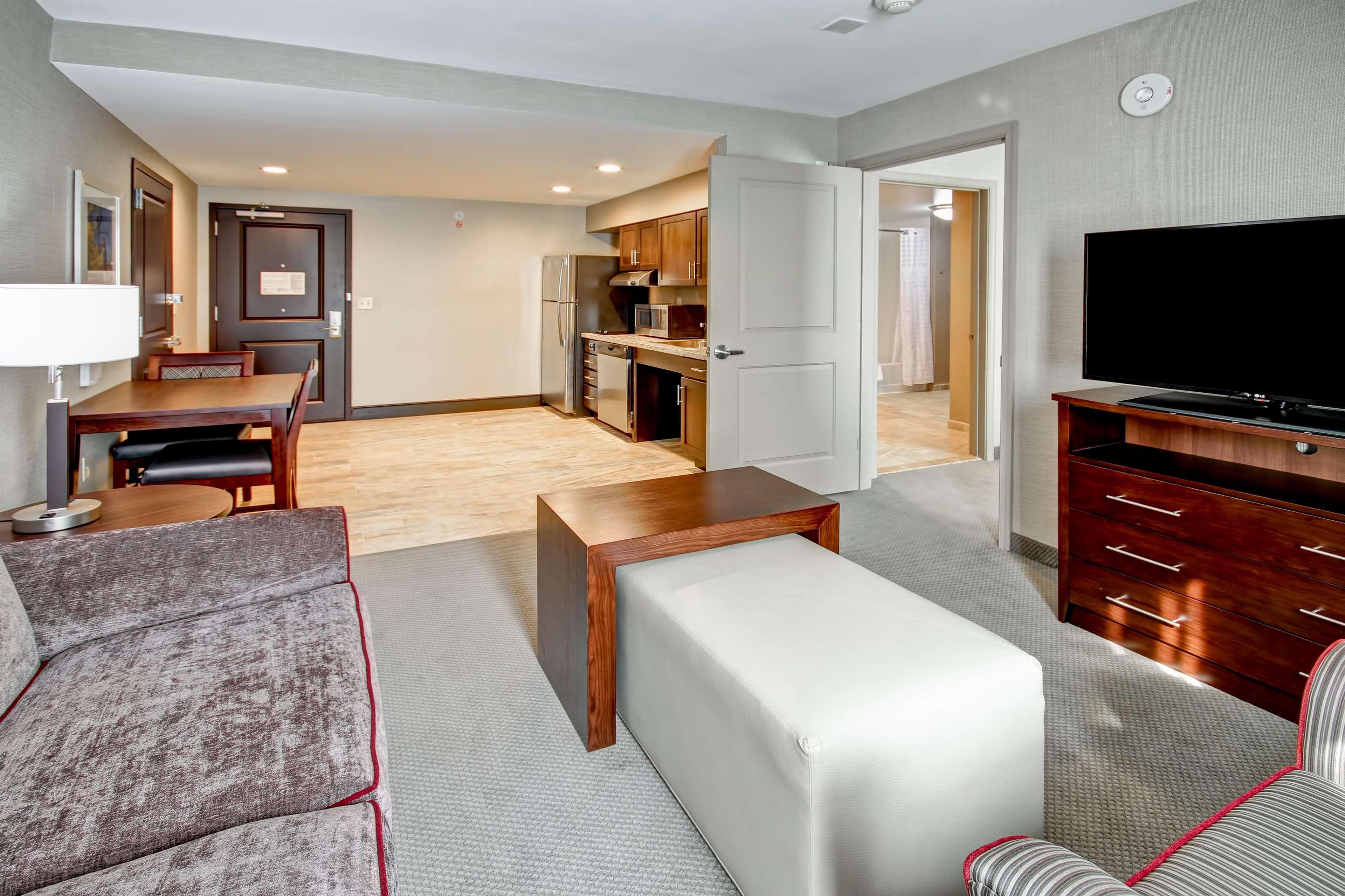 Homewood Suites By Hilton Bridgewater/Branchburg Esterno foto